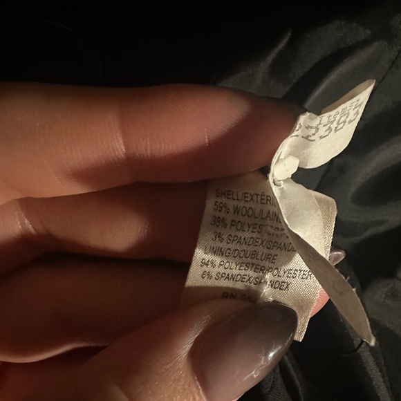 THEORY Modern Blazer in Good Wool - Picture 6 of 7